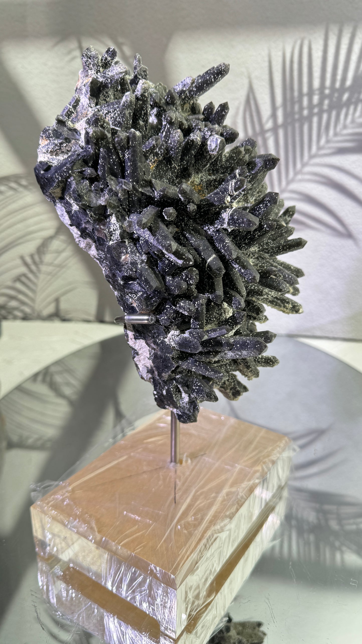 2.28kg (with out stand )LARGE Raw Black  cluster from neimeng mineral statement Piece on stand