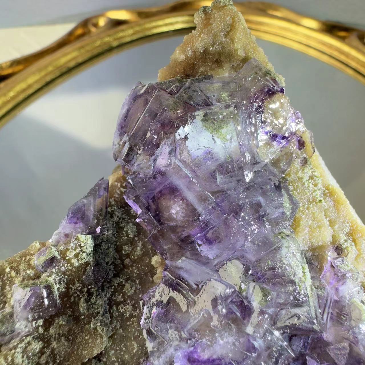 Symbiosis of purple fluorite and pyrite.