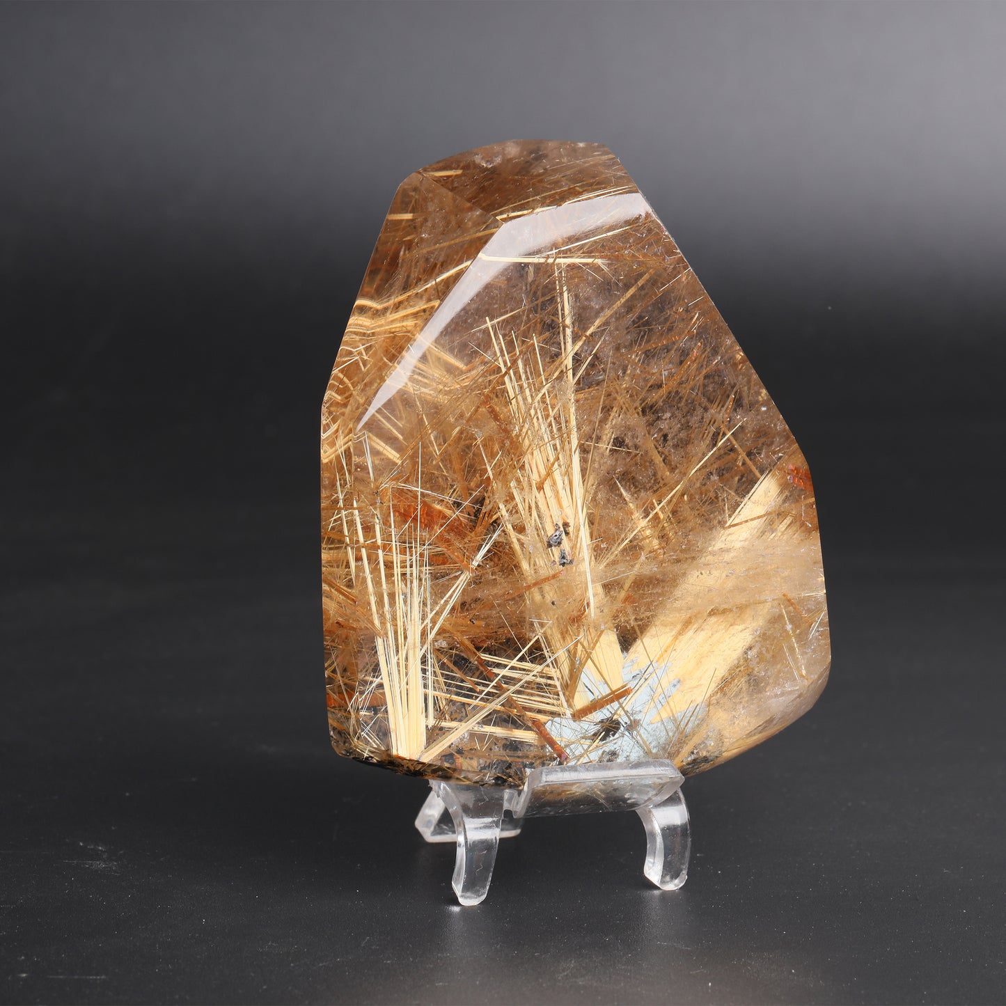 Rutile  crystal