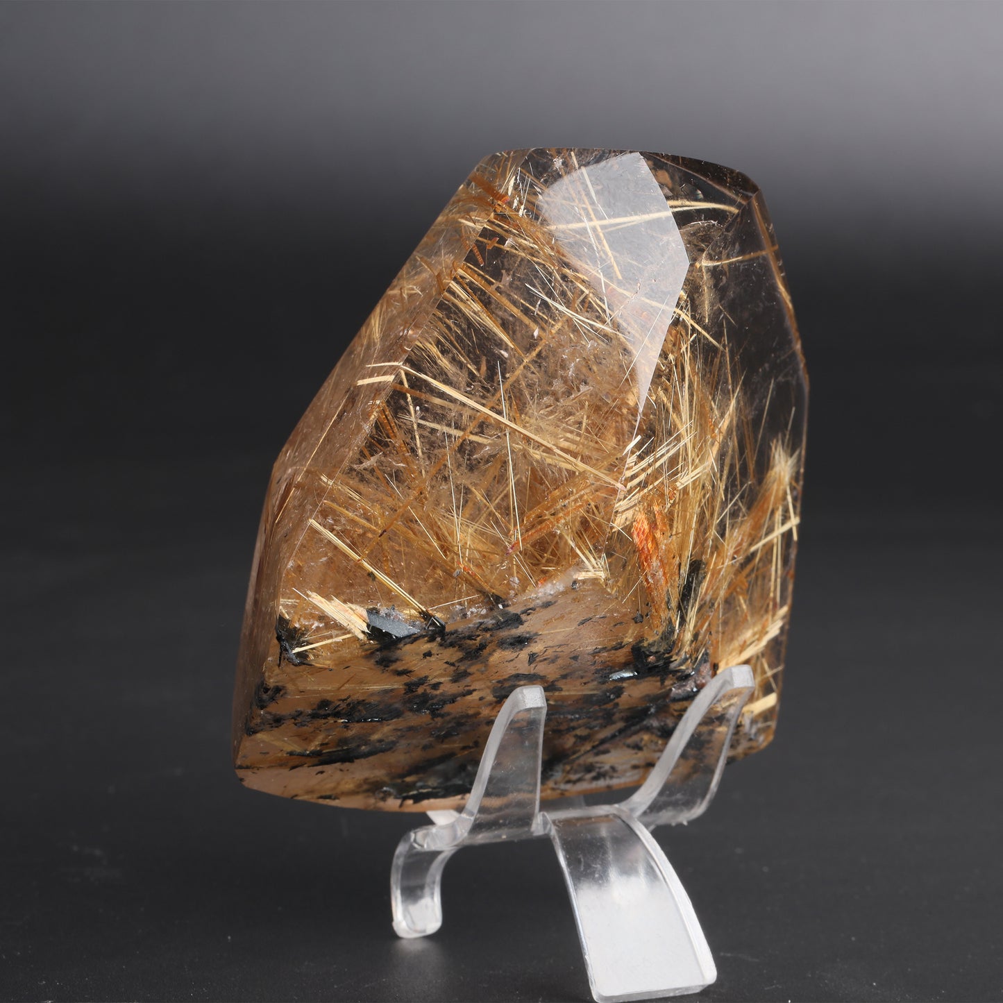 Rutile  crystal