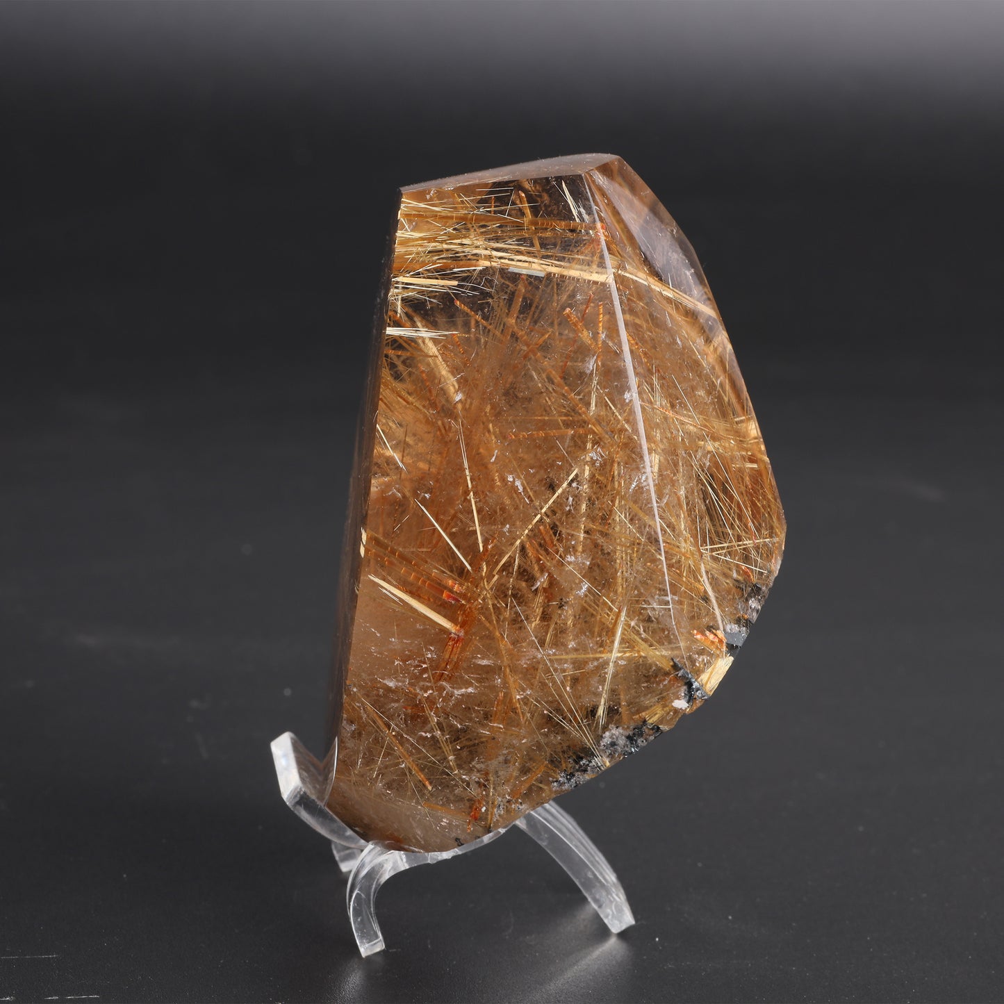 Rutile  crystal