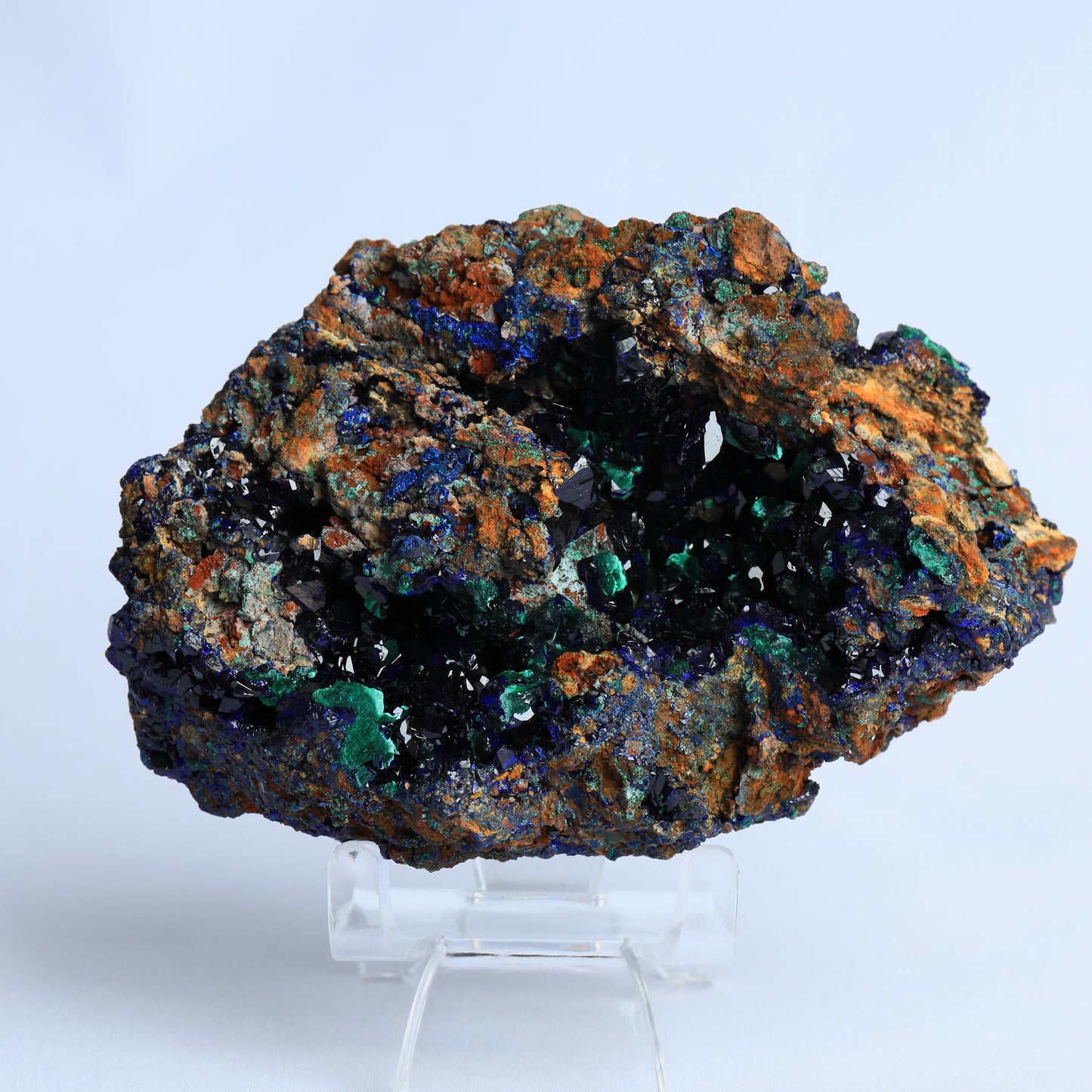 Symbiosis of azurite and malachite