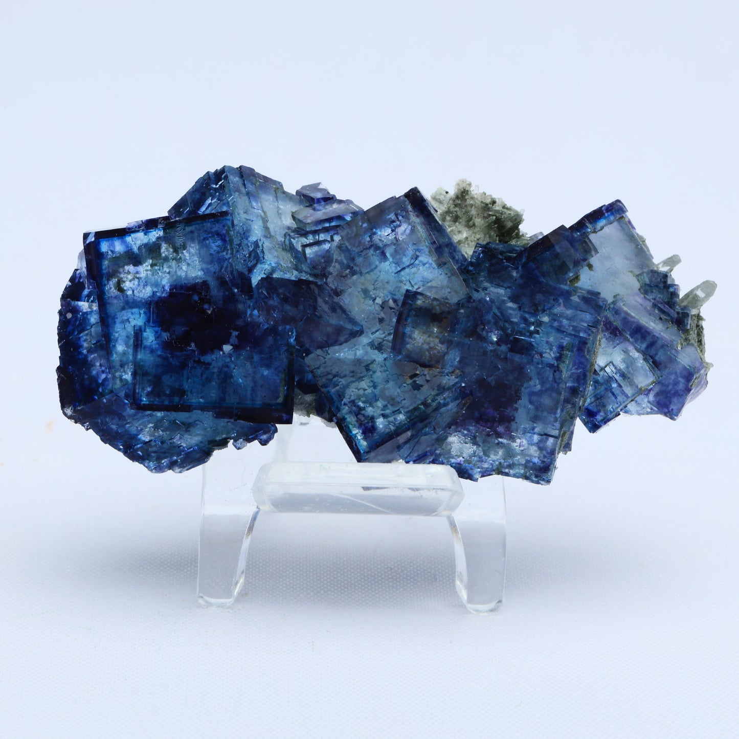 Blue window fluorite crystal symbiosis.