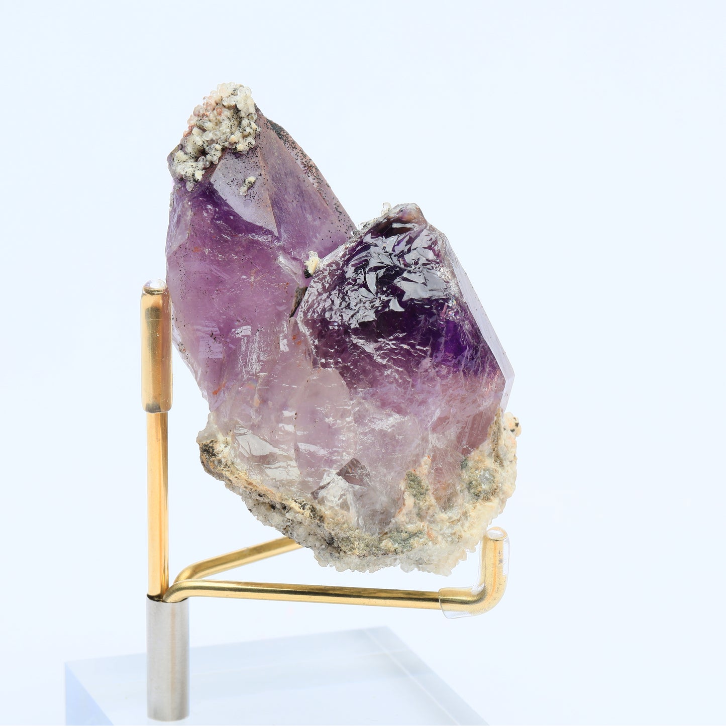 Amethyst twin peaks calcite symbiosis.