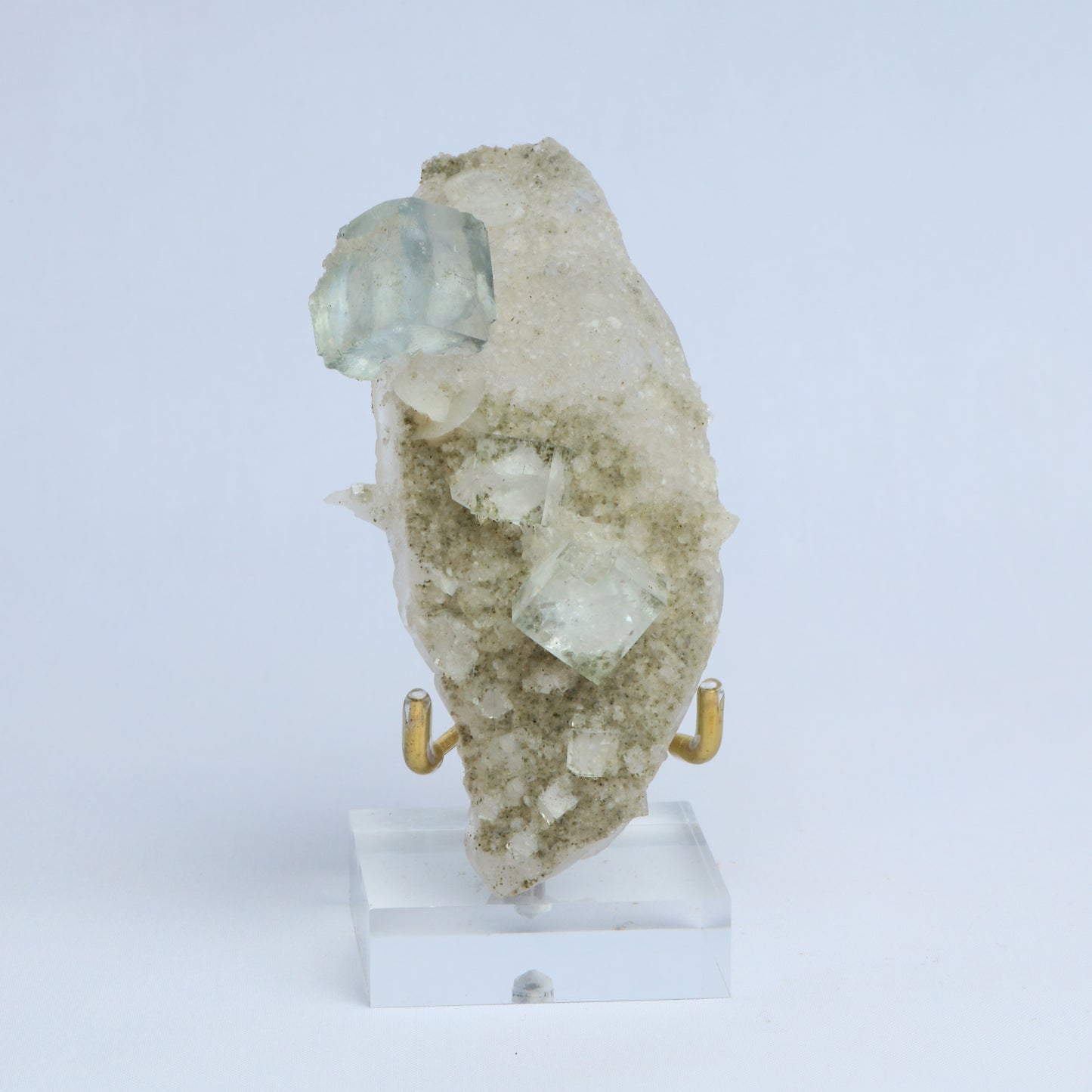 Fluorite crystal symbiosis.