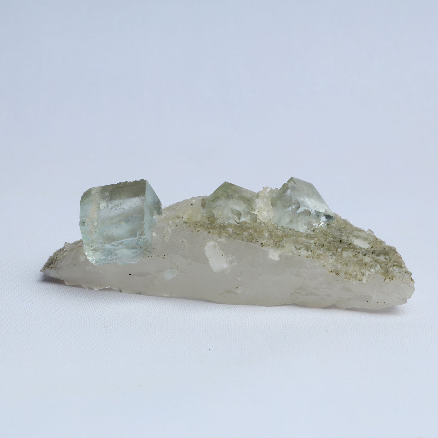 Fluorite crystal symbiosis.