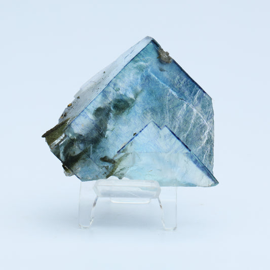 Symbiosis of blue fluorite and crystal